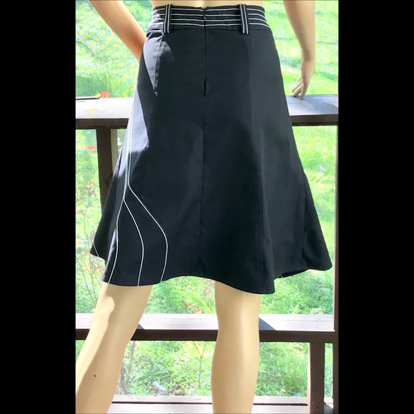 ▪️NANETTE LEPORE▪️Embroidered Cotton Blend Black & White A-Line Skirt - Picture 2 of 6